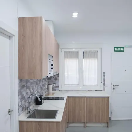 Del Mundo Mpc-3 Apartment *
